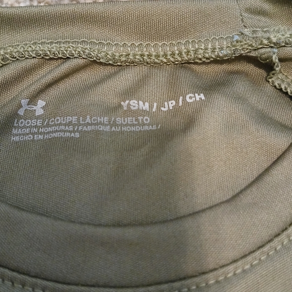 Under Armour Project Rock " Blood Sweat Respect " T-Shirt Boys Size Small - Picture 3 of 4